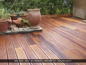 Afrika_Teak_Iroko_Decking_AntiSlip_Profile_Daco-Custom.jpg