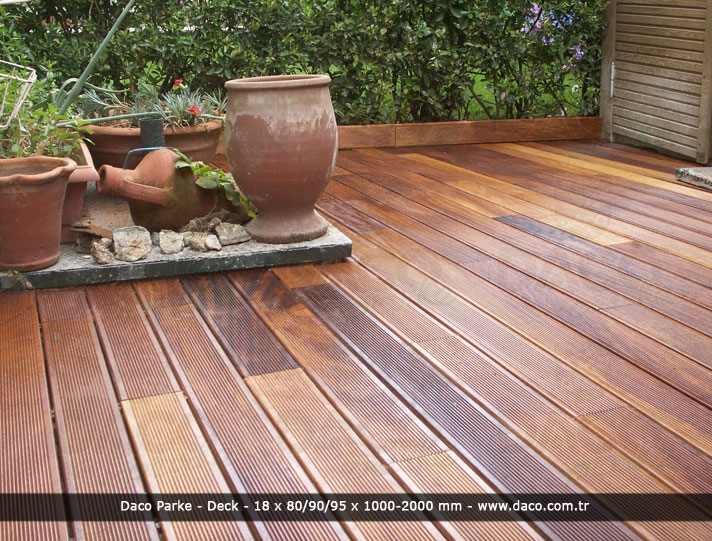 Afrika Teak Iroko Decking AntiSlip Profile Daco